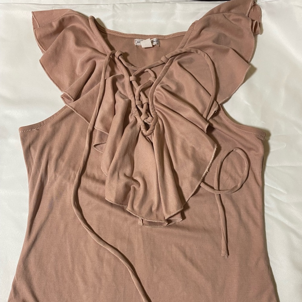 Melrose and market bodysuit size M
